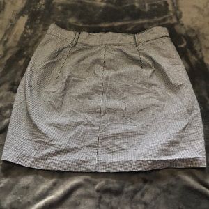 Houndstooth mini skirt